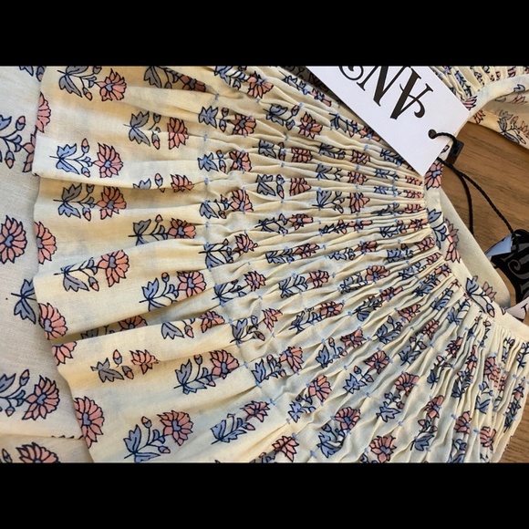 Andion block print bib accordion top for Easter - Picture 7 of 10